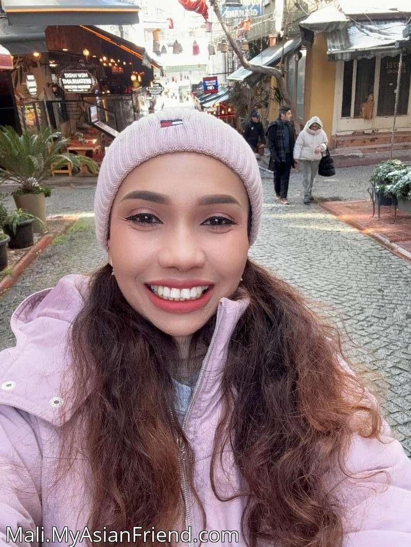 Mali's personal blog photo 1 added Sunday the 6th of April 2025