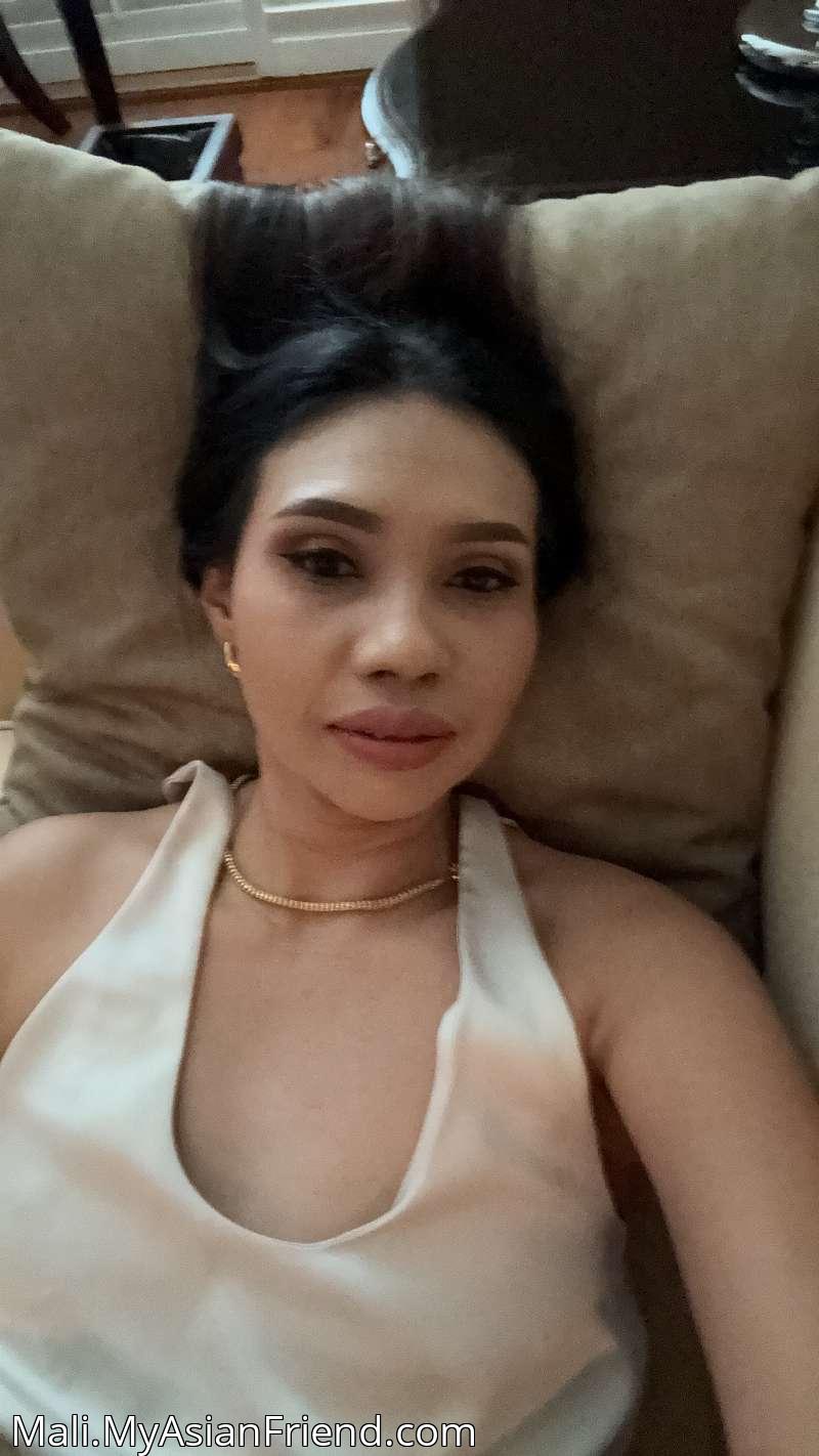 Mali's personal blog photo 1 added Saturday the 22nd of November 2025